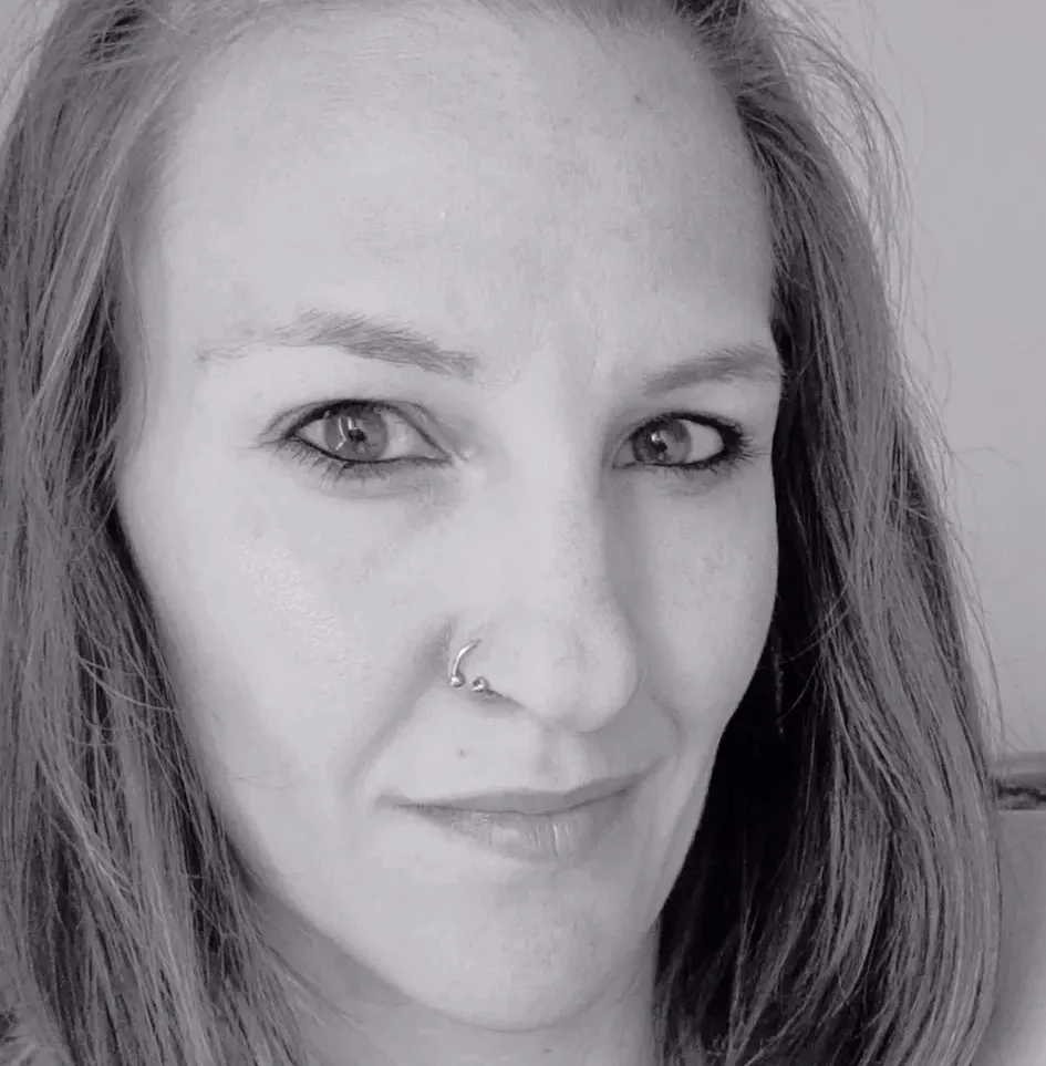 Lucy, 38