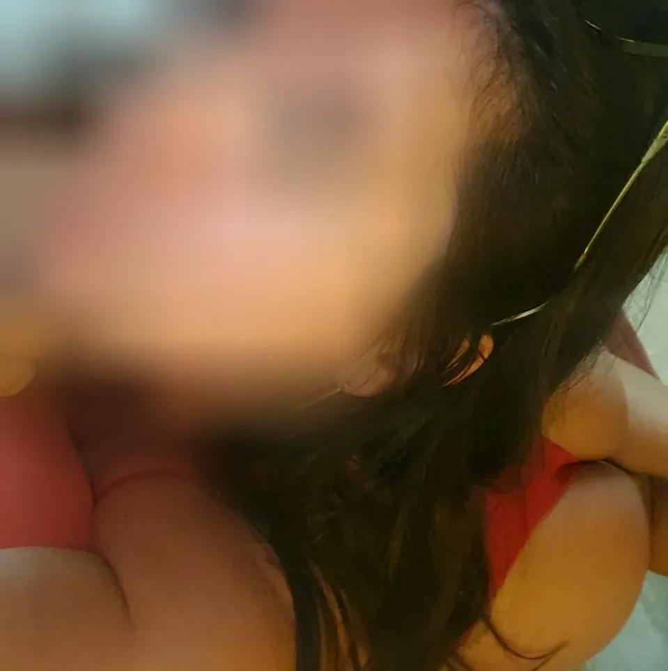 Rhian, 30